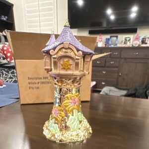Bath and Body Works Rapunzels Enchanted Purple &Gold Tower 3 Wick Candle Holder